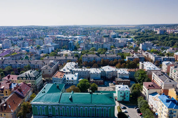 Ternopil 'in Ukrayna şehri. Havadan bakıldığında. Güzel manzara.