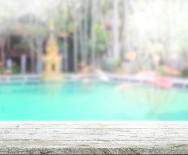 ahşap masa artalanını üst ve Havuzu