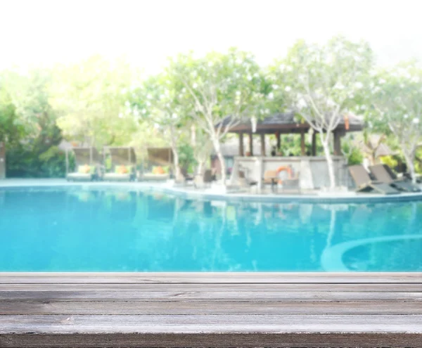 Wood Table Top Of Background And Pool — Stock Photo, Image