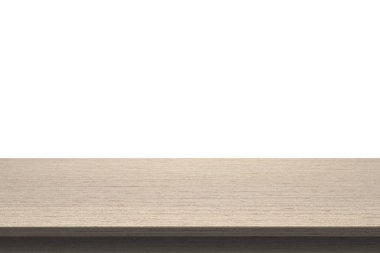 Ahşap masa üstü izole beyaz zemin üzerine