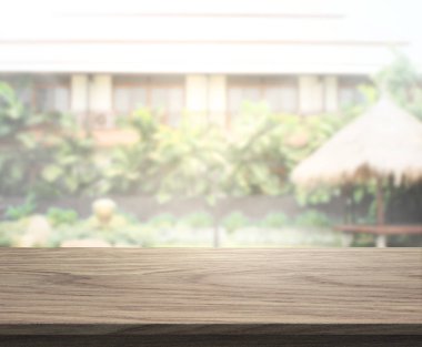 Top masa ve bina, arka plan bulanıklık