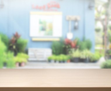 Top masa ve bina, arka plan bulanıklık