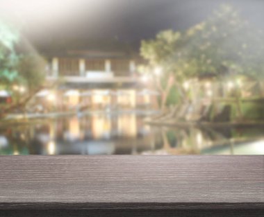Top masa ve bina, arka plan bulanıklık
