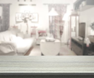 Arka planın Masa Üstü ve Bulanık Oturma Odası