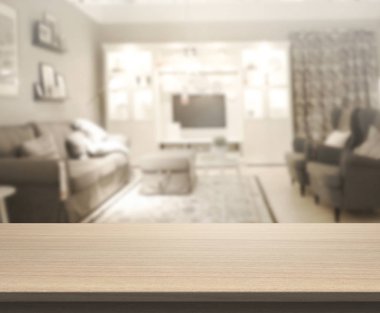 Arka planın Masa Üstü ve Bulanık Oturma Odası