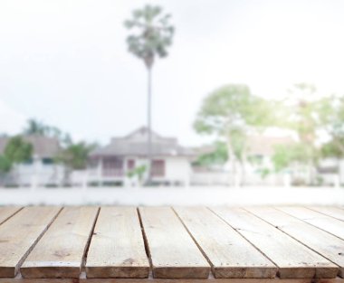 Top masa ve bina, arka plan bulanıklık