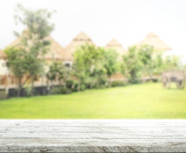 Top masa ve bina, arka plan bulanıklık