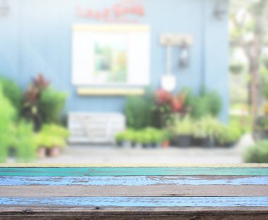 Top masa ve bina, arka plan bulanıklık