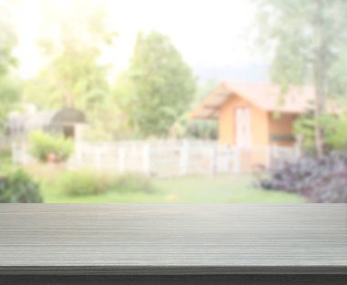 Top masa ve bina, arka plan bulanıklık