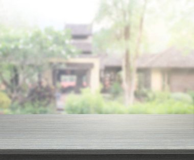 Top masa ve bina, arka plan bulanıklık