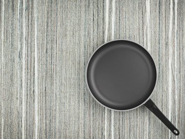 Tablo arka plan üzerinde Üstten Görünüm boş tava