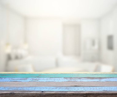Masa üstü ve bulanıklık arka planda yatak odası