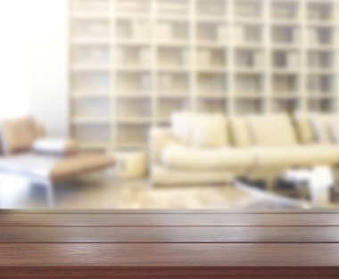 Masa üstü ve arka planın bulanık oturma odası