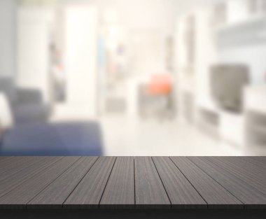 Masa üstü ve arka planın bulanık oturma odası