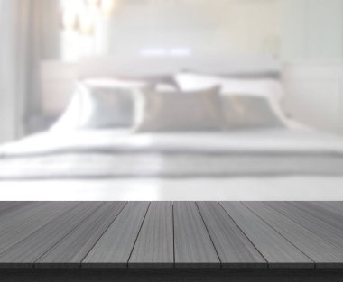 Masa üstü ve bulanıklık arka planda yatak odası