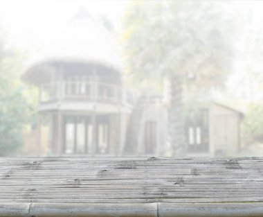 Top masa ve bina, arka plan bulanıklık