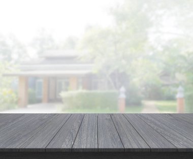 Top masa ve bina, arka plan bulanıklık