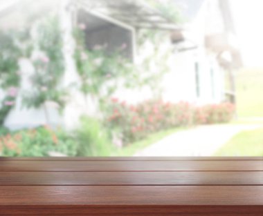Top masa ve bina, arka plan bulanıklık