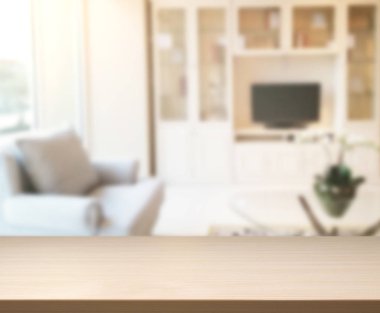 Arka planın Masa Üstü ve Bulanık Oturma Odası