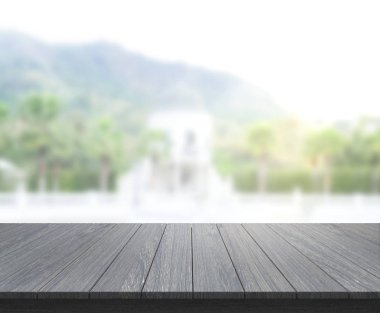 Top masa ve bina, arka plan bulanıklık