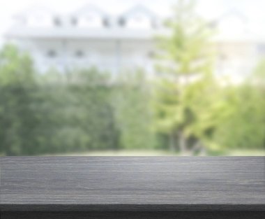 Top masa ve bina, arka plan bulanıklık