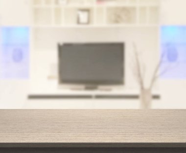 Arka planın Masa Üstü ve Bulanık Oturma Odası