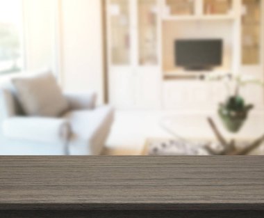Arka planın Masa Üstü ve Bulanık Oturma Odası