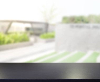 Top masa ve bina, arka plan bulanıklık