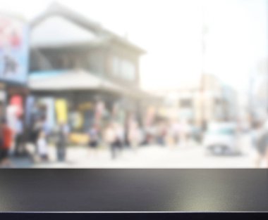 Top masa ve bina, arka plan bulanıklık