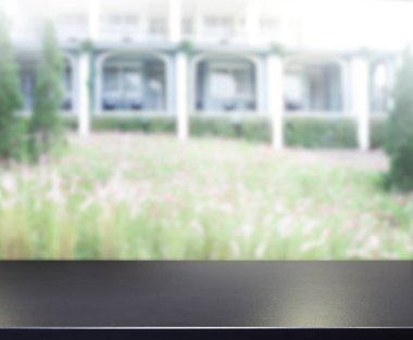 Top masa ve bina, arka plan bulanıklık