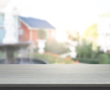 Top masa ve bina, arka plan bulanıklık