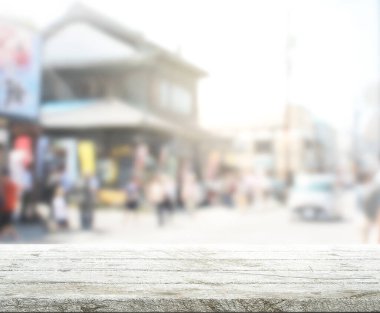 Tablo üst ve arka plan bulanıklık bina