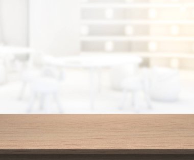 Arka planın Masa Üstü ve Bulanık Oturma Odası