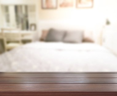 Yatak odasındaki Masa Üstü ve Görüntü Arkaplanı