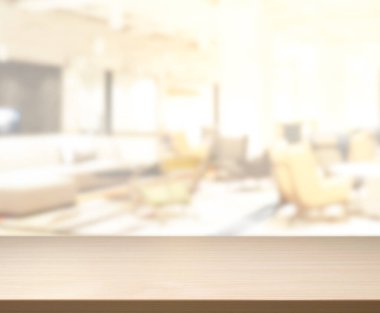 Arka planın Masa Üstü ve Bulanık Oturma Odası