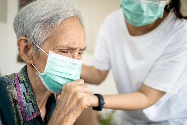 Kranke Ältere Frau Mit Husten Und Fieber Risikosymptome Für Grippe — Stockfoto