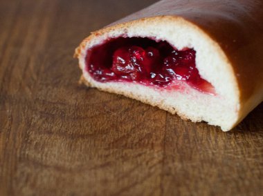 Cherry Jam ile lezzetli Patty