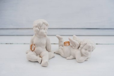 Alyans figürinler, melek, seramik