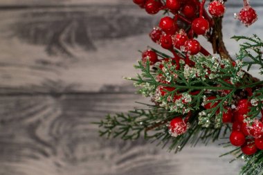 Yılbaşı oyuncak hafif ahşap arka plan üzerinde