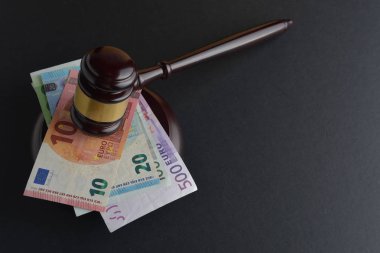 Hukuk kavramsal yargı