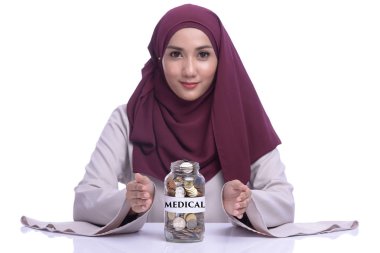 Finans kavramsal, tasarruf, bankacılık, iş ve finans büyümesinin sembolü 