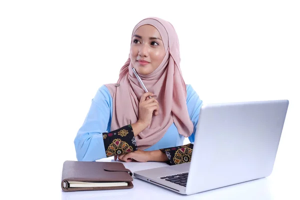 Affärsasiatisk Kvinna Med Laptop Begreppsmässigt Företagande Eller Utbildning — Stockfoto