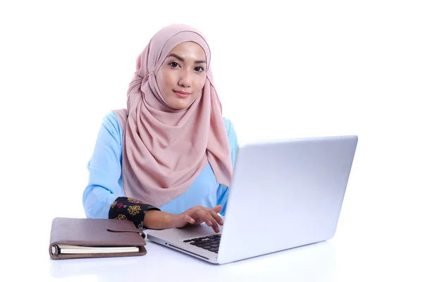 Affärsasiatisk Kvinna Med Laptop Begreppsmässigt Företagande Eller Utbildning — Stockfoto