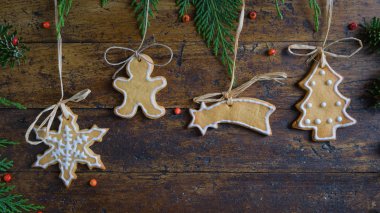 Onların env sembollerde Christmas olan çocuklar için çeşitli tanımlama bilgileri