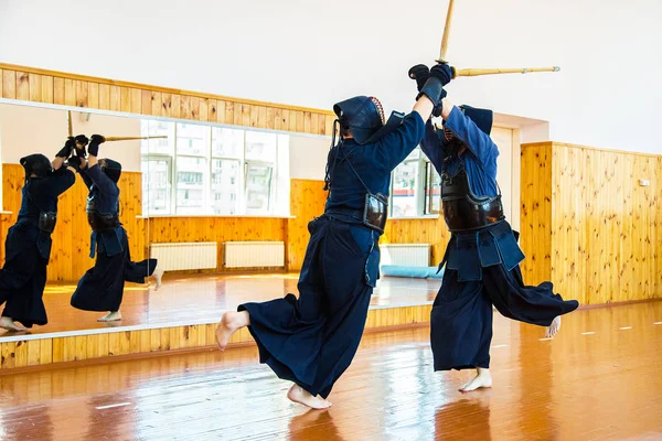 Art martial japonais du combat à l'épée — Photo