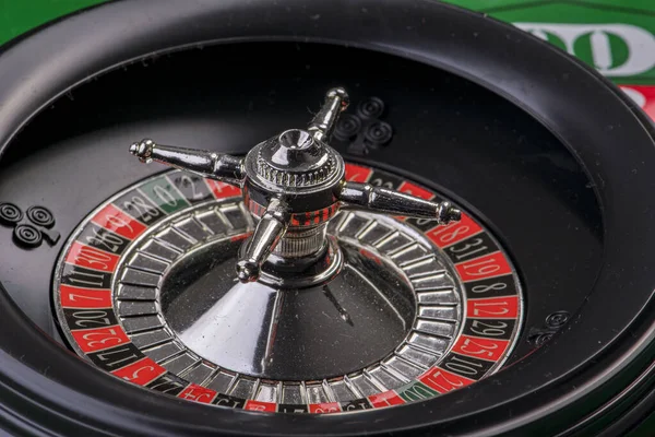 Roulette with black and red gambling in the casino — Stock Photo, Image