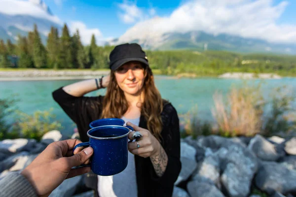 Kaffee und Tee in canmore bc trinken — Stockfoto