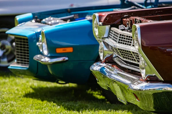 American antique car during outdoor show — Stock Photo, Image