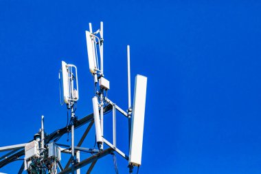 Hücresel baz istasyonu çelik kule detayı