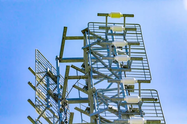 Mobilní základna stanice ocelová věž detail — Stock fotografie